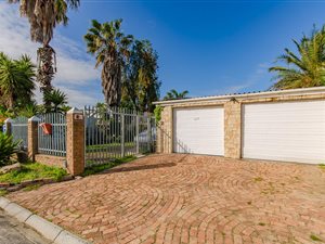 3 Bed House in Windsor Park