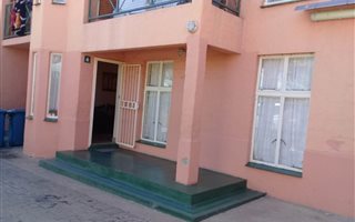2 Bedroom Apartment in Ladanna