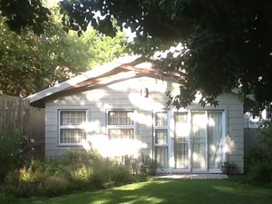 1 Bed Garden Cottage in Abbotsford