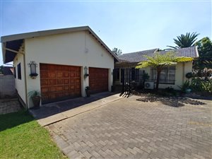 3 Bed House in Aviary Hill