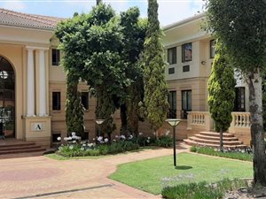 469 m² Office Space in Sandton CBD