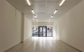 115 m² Commercial space in Somerset West Central