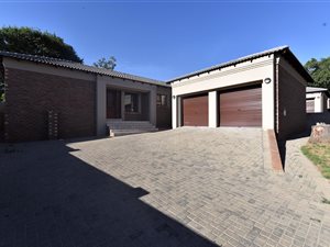3 Bed Townhouse in Ermelo