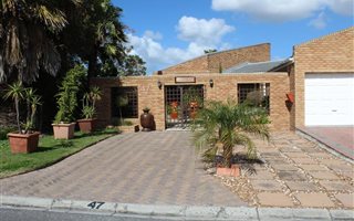 3 Bedroom House in De Oude Spruit