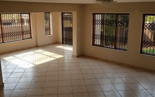4 Bedroom House in Modelpark