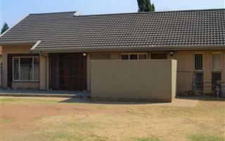 4 Bedroom House in Miederpark