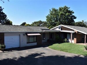 3 Bed House in Manors
