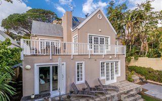 5 Bedroom House in Hout Bay and surrounds