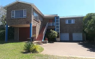 3 Bedroom House in Stilbaai