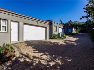 4 Bed Townhouse in Sheffield Beach