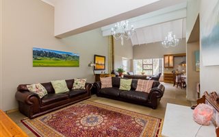 4 Bedroom House in Kanonberg