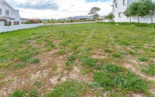 492 m² Land available in Schonenberg Estate