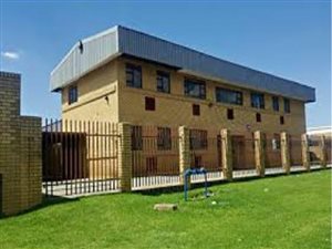 240 m² Industrial space in Driehoek