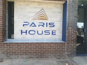 1 Bed Apartment in Doornfontein