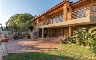 4 Bedroom House in Bassonia