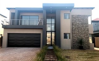 4 Bedroom House in Parkhaven