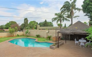 3 Bedroom House in Birchleigh