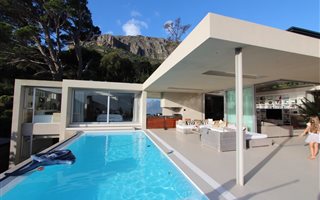 6 Bedroom House in Hout Bay and surrounds