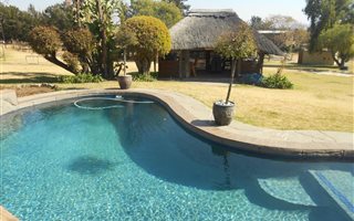 3 Bedroom House in Mnandi AH