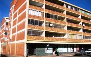 2 Bedroom Apartment in Bloemfontein