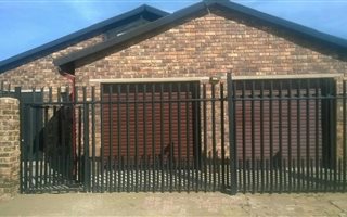 4 Bedroom House in Secunda