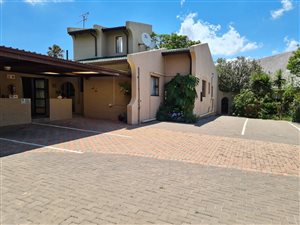 Commercial space in Glen Marais