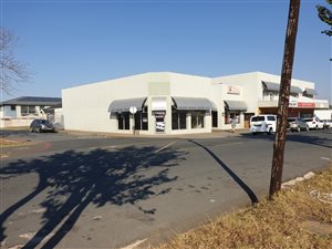159 m² Retail Space in Vincent