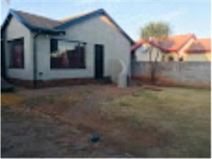 3 Bed House in Lenasia