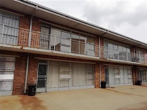 1 Bed Apartment in Springs Central