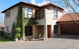 3 Bedroom House in Amberfield