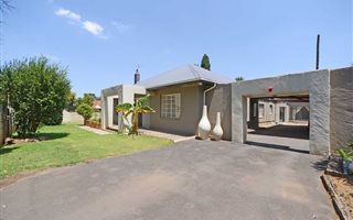 3 Bedroom House in Comet