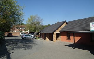 13 Bedroom House in Ferndale