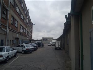 39 m² Commercial space in Denver