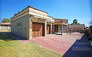 3 Bedroom House in Brakpan North