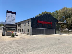 346 m² Industrial space in Charleston Hill