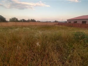 400 m² Land available in The Orchards