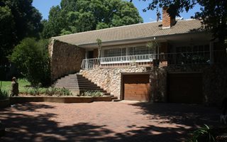 4 Bedroom House in Bramley