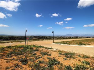 1335 m² Land available in Clara Anna Fontein Estate