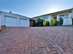 4 Bed House in Fernglen