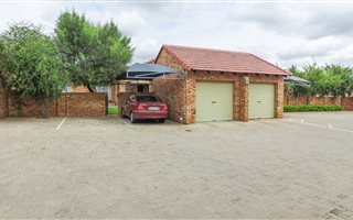 3 Bedroom House in Theresa Park