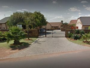 2 Bed Apartment in Bonaero Park