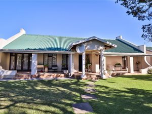 4 Bed House in George East