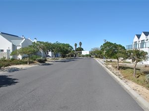 358 m² Land available in Westcliff