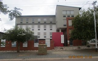 86 m² Office Space in Hatfield