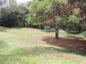 1276 m² Land available in Waterkloof