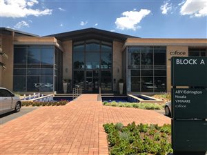 319 m² Office Space in Bryanston