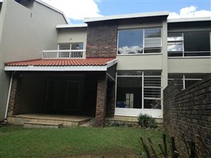 3 Bed Townhouse in Mill Hill