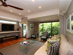 1 Bed Garden Cottage in Wendywood