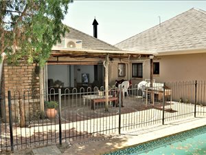4 Bed House in Groenvlei
