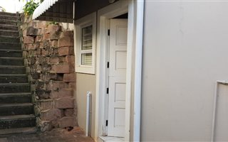 1 Bedroom House in Somerset Park